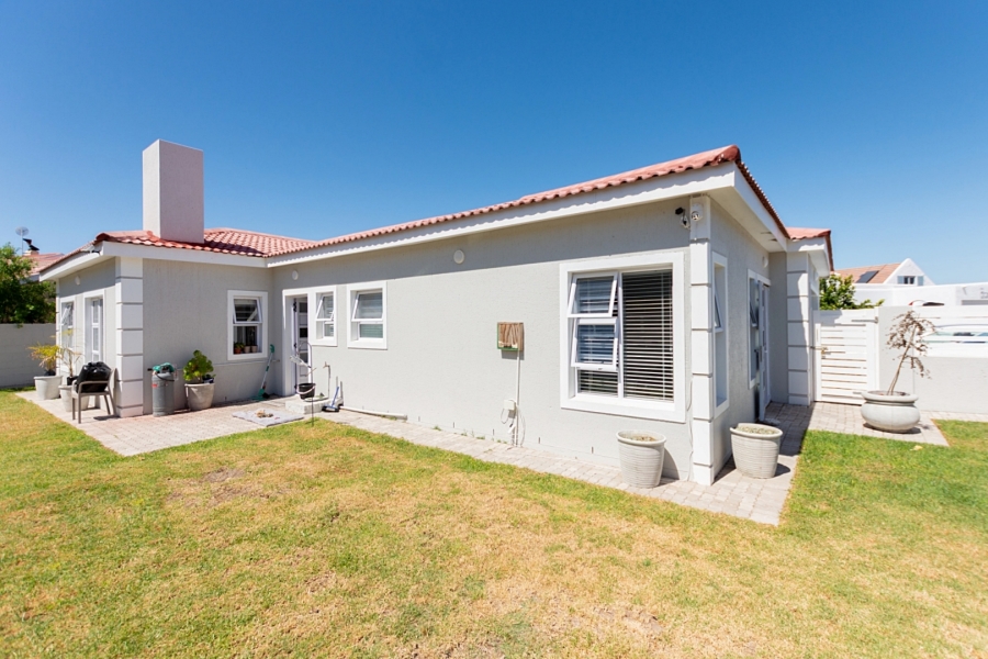 3 Bedroom Property for Sale in Port Owen Western Cape